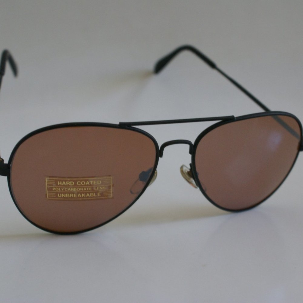 NWT Classic Double Bridge Large Aviator w/ Coppermax lens technology sunglasses